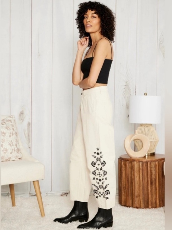 DRIFTWOOD Denim - NWT Driftwood Barbara Nordic Floral Embroidered Barrel Leg Jeans Women's W28 L27
